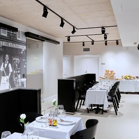 La Maison モーテル ブダペスト