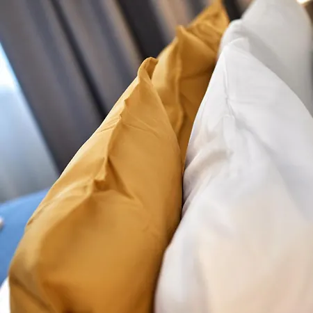 La Maison Motel 4*